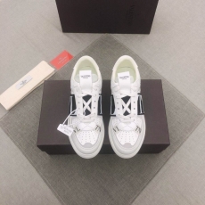 Valentino Sneakers